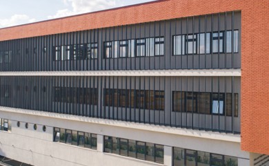 What Are Sun Breaker Systems Useful For?